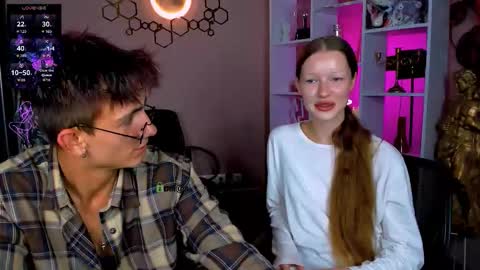 Snapshot of eliot_meow chatting on September 19, 7:47 pm eliot_meow online show from September 19, 7:47 pm