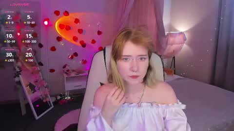 Elira Vane online show from July 7, 3:09 am