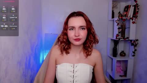 Snapshot of elis_cherry chatting on October 8, 2:09 am Elis online show from October 8, 2:09 am