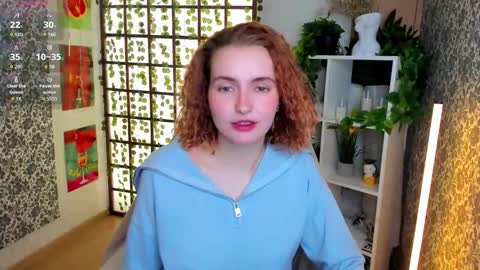 Snapshot of elis_cherry chatting on November 21, 2:32 am Elis online show from November 21, 2:32 am