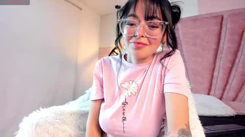 ELISSA online show from April 16, 4:13 am