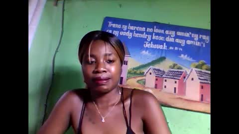 elisabeth2525 online show from February 1, 1:55 am