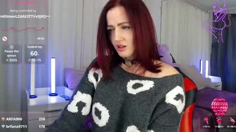 elisajanex online show from December 14, 8:29 pm