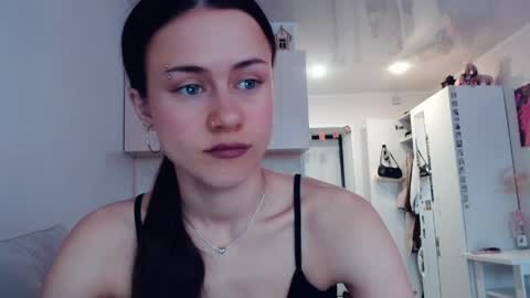 Elis online show from April 10, 6:18 am