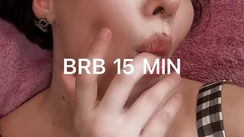 elise_day online show from May 11, 4:04 pm