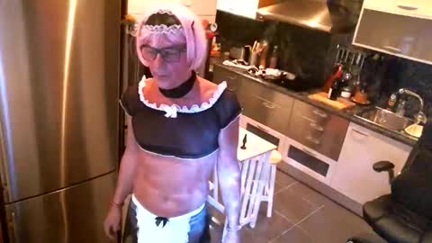 Barbie online show from October 1, 7:53 pm