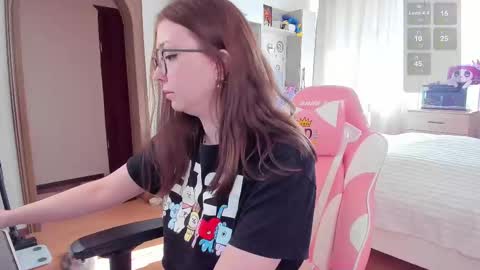 Elise    online show from February 23, 10:17 am