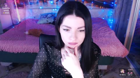 Elise online show from December 16, 5:17 am