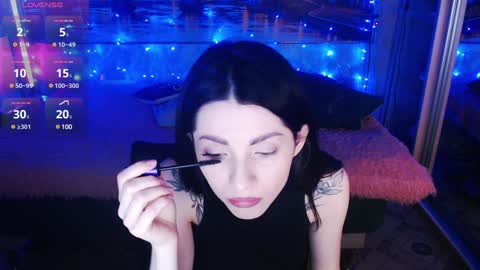 Elise online show from December 24, 3:05 am