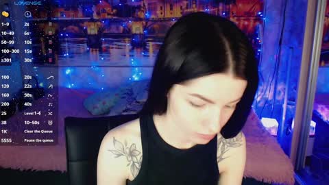 Elise online show from February 6, 2:55 am