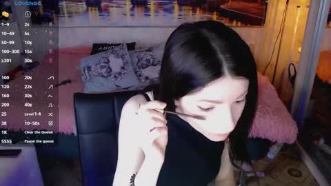 Elise online show from February 13, 3:29 am