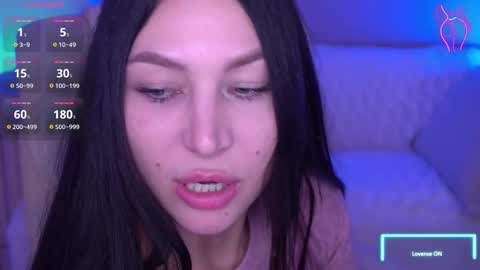 elisevelour online show from November 16, 2:00 pm