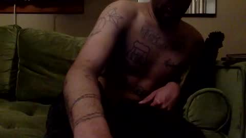 Snapshot of elisharay95 chatting on February 18, 5:31 am elisharay95 online show from February 18, 5:31 am