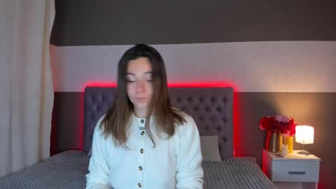 ElissGlow online show from September 29, 5:23 am