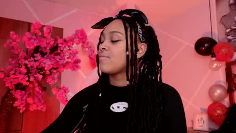 Snapshot of elit_noa chatting on October 16, 7:37 pm elit noa online show from October 16, 7:37 pm