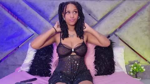 Snapshot of elit_noa chatting on February 27, 2:55 am elit noa online show from February 27, 2:55 am