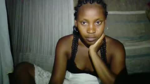 Snapshot of elita12010 chatting on March 2, 2:25 am elita12010 online show from March 2, 2:25 am