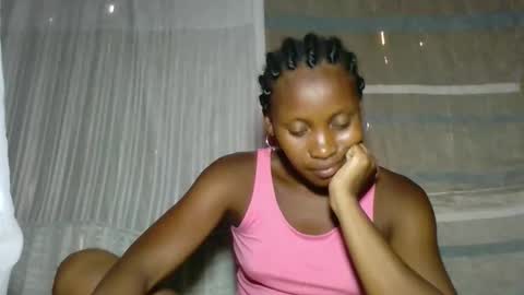 Snapshot of elita12010 chatting on March 2, 7:15 am elita12010 online show from March 2, 7:15 am