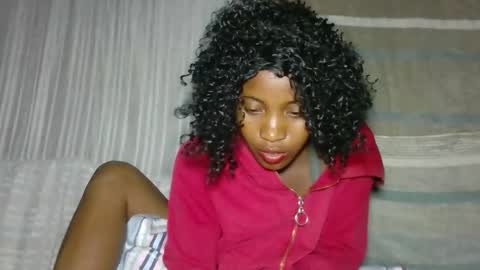 Snapshot of elita12010 chatting on March 8, 6:01 pm elita12010 online show from March 8, 6:01 pm