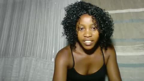 Snapshot of elita12010 chatting on March 20, 11:37 am elita12010 online show from March 20, 11:37 am