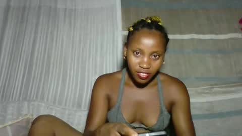 Snapshot of elita12010 chatting on April 1, 7:22 pm elita12010 online show from April 1, 7:22 pm