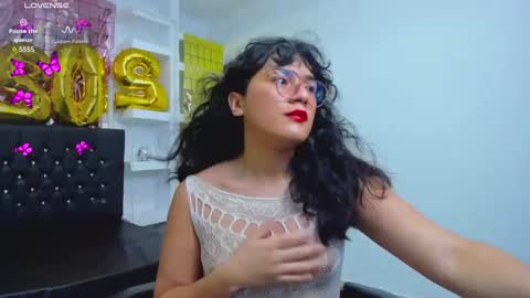 Snapshot of elith_berry69_ chatting on March 4, 10:27 pm elith_berry69_ online show from March 4, 10:27 pm