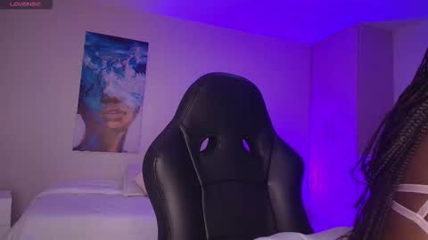 ELIZA online show from October 16, 11:44 am