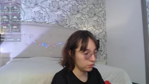 Eliza online show from December 19, 6:59 pm