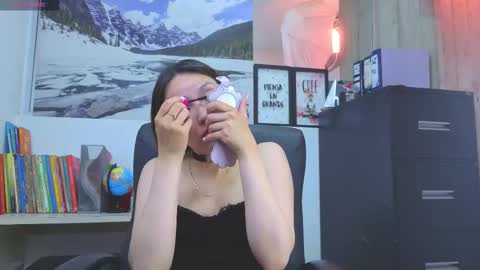 Snapshot of eliza_gh chatting on February 28, 8:32 pm Eliza online show from February 28, 8:32 pm