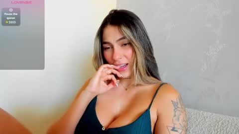 Snapshot of eliza_sanz chatting on September 15, 9:04 pm My name is ElizaPVT is open online show from September 15, 9:04 pm