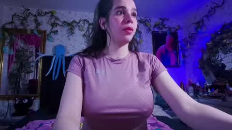 Elizabeth online show from February 25, 10:04 am