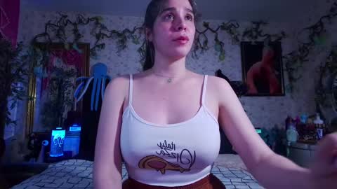 Elizabeth online show from September 16, 10:33 pm