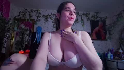 Elizabeth online show from September 30, 10:20 am