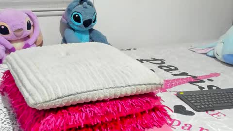 ELIZA online show from January 18, 3:43 am