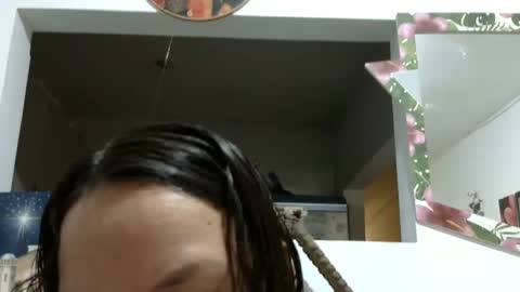 Snapshot of elizabeth_martinez_ chatting on December 25, 3:28 pm Elizabeth Martinez online show from December 25, 3:28 pm