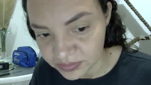Snapshot of elizabeth_martinez_ chatting on September 28, 3:28 pm Elizabeth Martinez online show from September 28, 3:28 pm