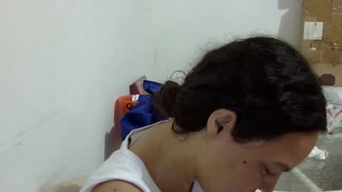 Snapshot of elizabeth_martinez_ chatting on May 19, 5:30 pm Elizabeth Martinez online show from May 19, 5:30 pm