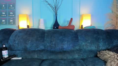 Eli  online show from January 29, 10:43 pm