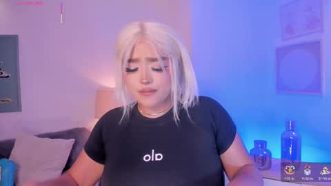 Snapshot of elizabethbennett_ chatting on September 30, 8:36 pm Call me Eli online show from September 30, 8:36 pm