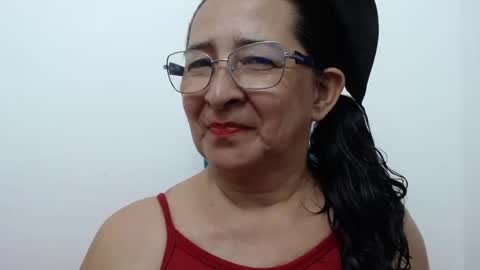 Snapshot of elizabethmiler chatting on July 23, 3:15 am ElizabethMiler online show from July 23, 3:15 am