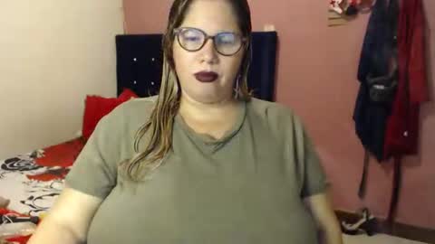 Elizabeth online show from January 17, 10:33 am