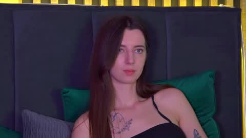 Elizabet online show from January 17, 5:30 pm