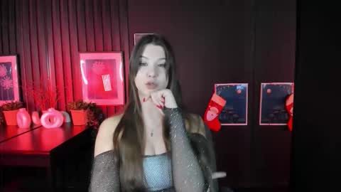 Eliza online show from January 10, 1:24 pm