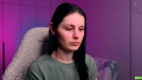 Snapshot of elizawetty chatting on December 26, 1:18 am Eli online show from December 26, 1:18 am