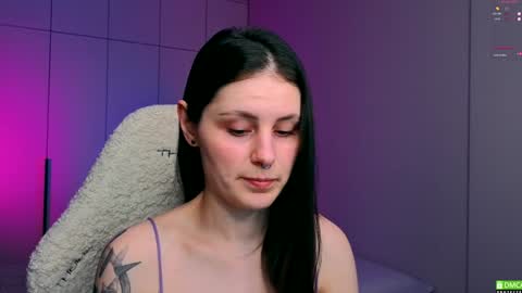 Snapshot of elizawetty chatting on January 14, 4:47 am Eli online show from January 14, 4:47 am