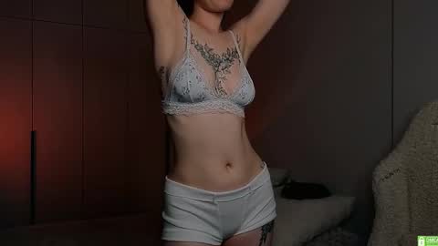 Snapshot of elizawetty chatting on September 12, 5:18 am Eli online show from September 12, 5:18 am