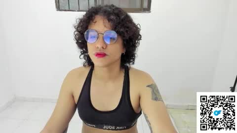 Snapshot of elkingthe chatting on November 17, 6:24 pm Diana online show from November 17, 6:24 pm