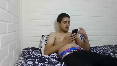 El Ray online show from November 12, 6:47 am