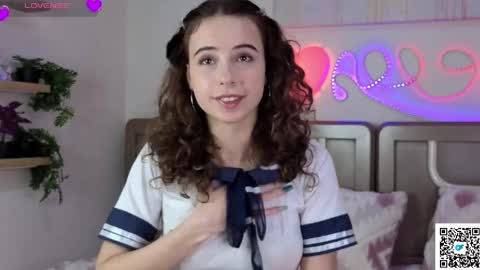 Snapshot of ella_desire chatting on April 26, 2:15 pm ella_desire online show from April 26, 2:15 pm
