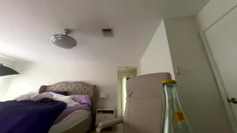 ella_ella_ella_ay online show from October 7, 7:55 pm